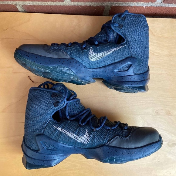 Nike Lebron 13 Elite Built For Battle - Picture 3 of 9
